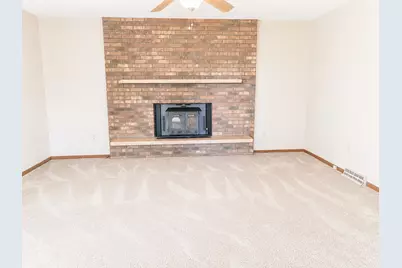 2104 Melvin Road, Rock Falls, IL 61071 - Photo 8
