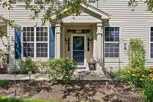2116 Gallant Fox Cir, Montgomery, IL 60538 - Photo 2