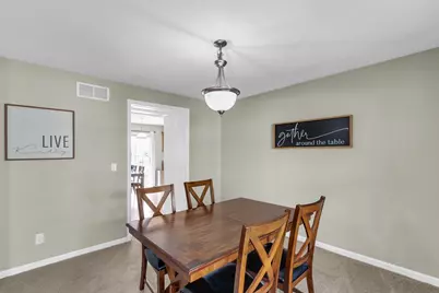 3905 Wild Flower Drive, Champaign, IL 61822 - Photo 8