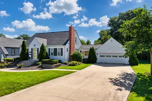 424 Park Ave, Ottawa, IL 61350 - Photo 1