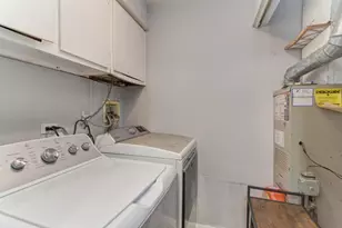 7905 163rd Pl, Tinley Park, IL 60477 - Photo 6
