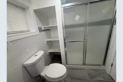 7323 N Damen Avenue, Chicago, IL 60645 - Photo 22