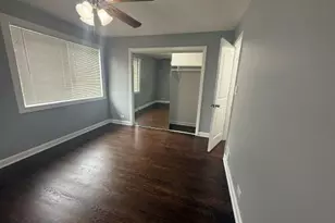 7323 N Damen Ave, Chicago, IL 60645 - Photo 12