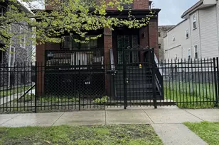 443 W 61st Pl, Chicago, IL 60621 - Photo 1