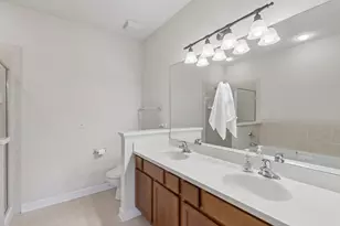 142 Dawson Dr, Elgin, IL 60120 - Photo 14
