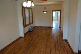 5147 W Cullom Ave, Chicago, IL 60641 - Photo 2