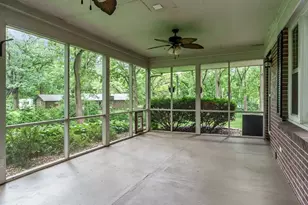 5329 Dallas Ct, Rockford, IL 61109 - Photo 12