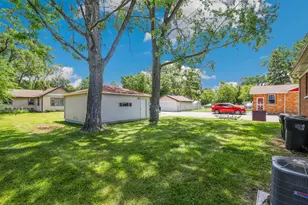 15641 South Park Ave, South Holland, IL 60473 - Photo 16