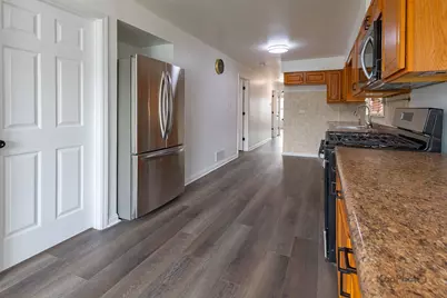 5920 S Merrimac Avenue, Chicago, IL 60638 - Photo 10