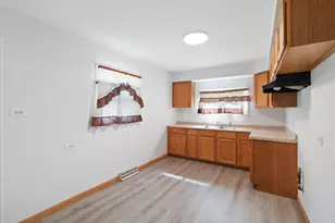 1848 W 163rd St, Markham, IL 60428 - Photo 6
