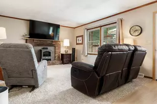 3803 Hemlock Ct, Rockford, IL 61107 - Photo 28