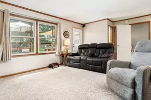 3803 Hemlock Ct, Rockford, IL 61107 - Photo 32