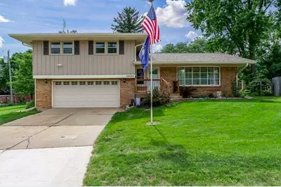 3803 Hemlock Court, Rockford, IL 61107 - Photo 2