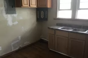 1424 W 72nd St, Chicago, IL 60636 - Photo 8