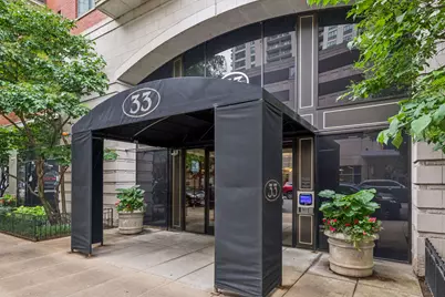 33 W Huron Street #606, Chicago, IL 60654 - Photo 2