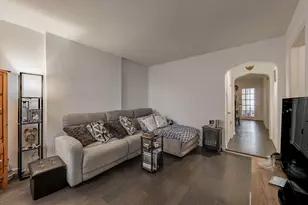 3266 S Bell Ave, Chicago, IL 60608 - Photo 4
