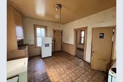 5556 S Princeton Avenue, Chicago, IL 60621 - Photo 18