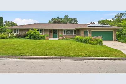 525 E High Street, Sycamore, IL 60178 - Photo 4