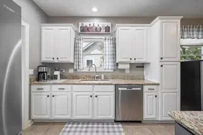 9040 Falcon Greens Drive, Crystal Lake, IL 60014 - Photo 6