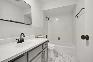 6935 N Milwaukee Ave, Niles, IL 60714 - Photo 12