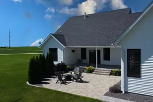 1770 E 1700 North Rd, Watseka, IL 60970 - Photo 10