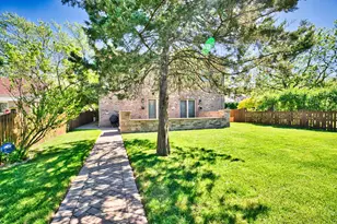 5044 Coyle Ave, Skokie, IL 60077 - Photo 4