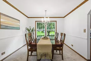 43W683 Hawkeye Dr, Elburn, IL 60119 - Photo 6