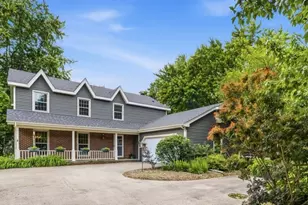 43W683 Hawkeye Dr, Elburn, IL 60119 - Photo 1