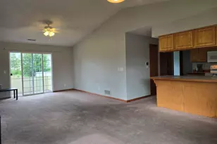 7716 Creek, Rockford, IL 61114 - Photo 10