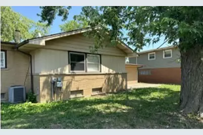 410 W Holly Court, Glenwood, IL 60425 - Photo 16