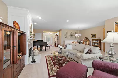 13048 Farm Hill Drive, Huntley, IL 60142 - Photo 8