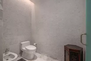 77 E Walton St, Chicago, IL 60611 - Photo 18