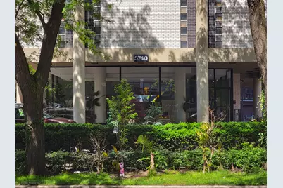 5740 N Sheridan Road #15E, Chicago, IL 60660 - Photo 2