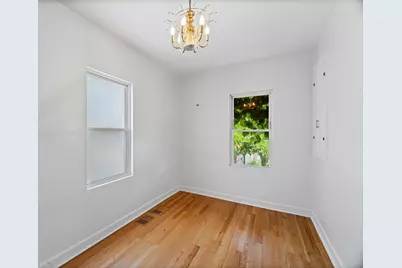 3239 N Osceola Avenue, Chicago, IL 60634 - Photo 6