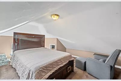 3239 N Osceola Avenue, Chicago, IL 60634 - Photo 10
