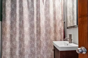3239 N Osceola Ave, Chicago, IL 60634 - Photo 8