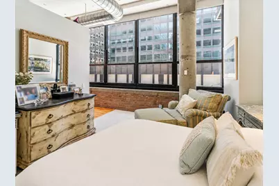 130 S Canal Street #215, Chicago, IL 60606 - Photo 16