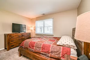 5150 Winona Ln, Gurnee, IL 60031 - Photo 12