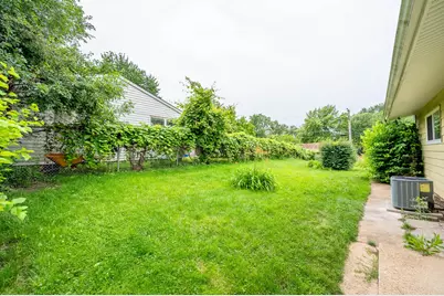 307 Laurie Drive, Lockport, IL 60441 - Photo 12