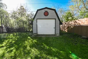 127 S Hawthorne Blvd, Mundelein, IL 60060 - Photo 28