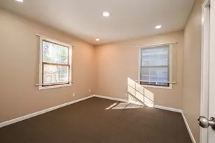 127 S Hawthorne Blvd, Mundelein, IL 60060 - Photo 22