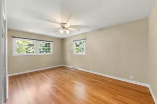 26W257 Blackhawk Dr, Wheaton, IL 60189 - Photo 22