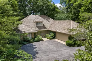48 Indian Hill Road, Winnetka, IL 60093 - Photo 2
