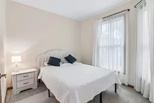 955 Heathrow Ln, Naperville, IL 60540 - Photo 14
