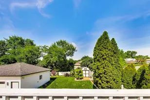 10532 S Sun Valley Ct, Palos Hills, IL 60465 - Photo 20