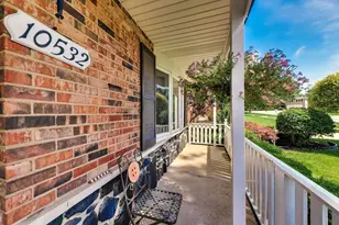 10532 S Sun Valley Ct, Palos Hills, IL 60465 - Photo 4