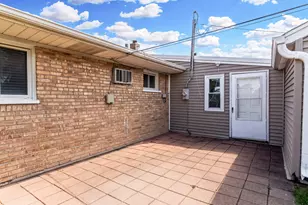 839 E Thacker St, Des Plaines, IL 60016 - Photo 18