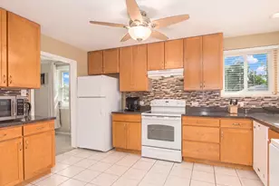 839 E Thacker St, Des Plaines, IL 60016 - Photo 8