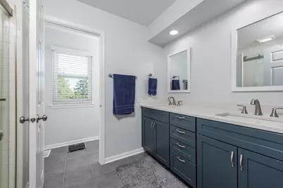2901 Harrisburg Court, Lindenhurst, IL 60046 - Photo 20