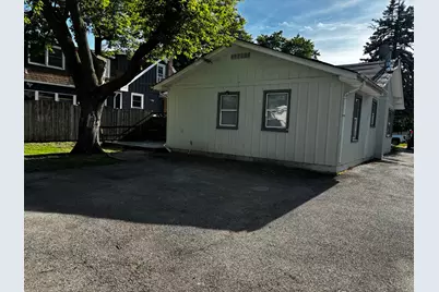 233 S Yale Avenue, Addison, IL 60101 - Photo 6